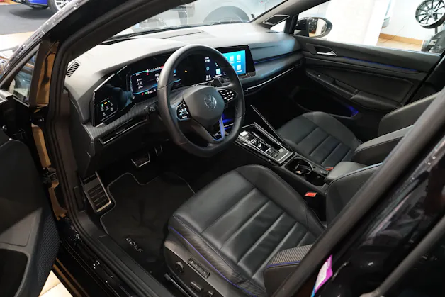 VW Golf 2.0 TSI R DSG 4Motion Akrapovič