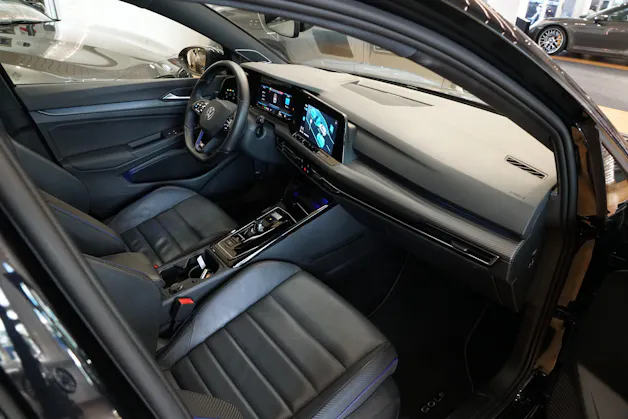 VW Golf 2.0 TSI R DSG 4Motion Akrapovič