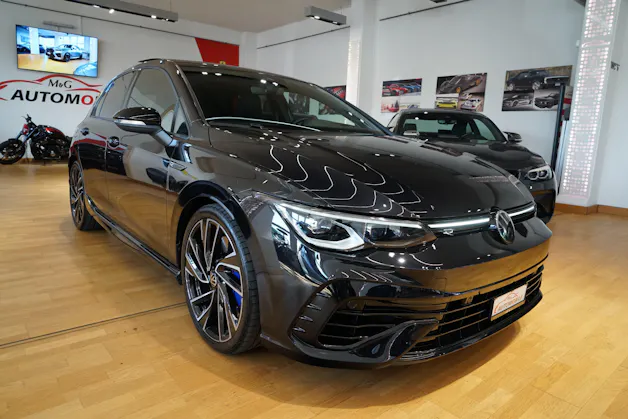 VW Golf 2.0 TSI R DSG 4Motion Akrapovič