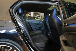 VW Golf 2.0 TSI R DSG 4Motion Akrapovič