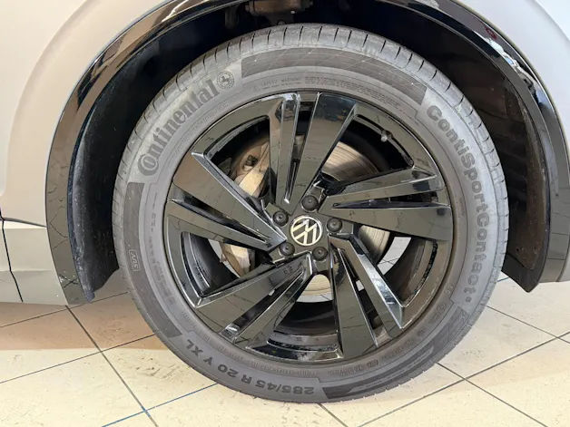 VW Touareg 3.0 TDI R-Line Tiptronic