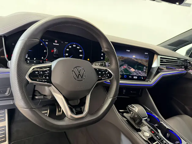 VW Touareg 3.0 TDI R-Line Tiptronic