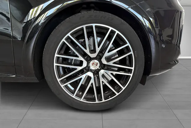 PORSCHE Cayenne Turbo E-Hybrid Tiptronic