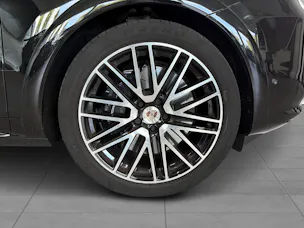 PORSCHE Cayenne Turbo E-Hybrid Tiptronic