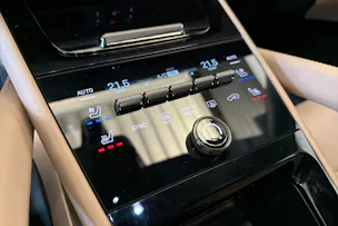 PORSCHE Cayenne Turbo E-Hybrid Tiptronic