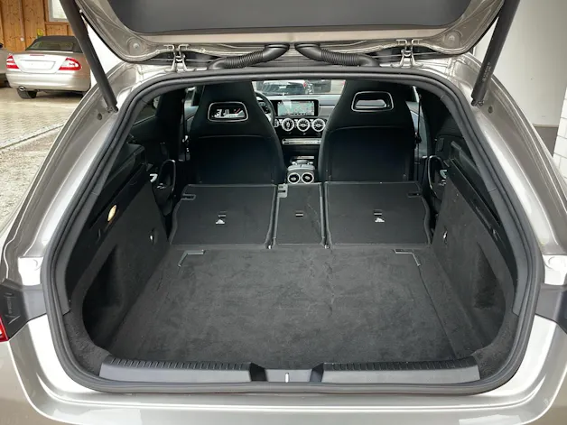 MERCEDES-BENZ CLA-Klasse X118 Shooting Brake CLA 200 AMG Line