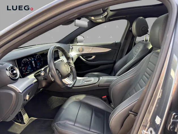 MERCEDES-BENZ E 220 d T 4Matic AMG Line 9G-Tronic