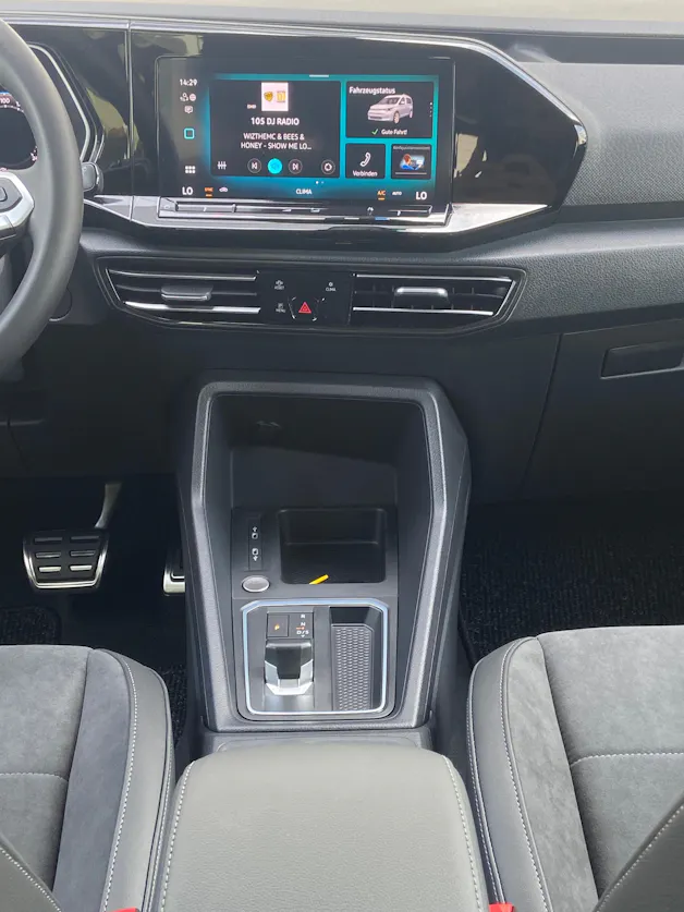 VW Caddy Maxi Kombi Premium 1.5 TSI DSG Rollstuhltransport 5+1 Plätze