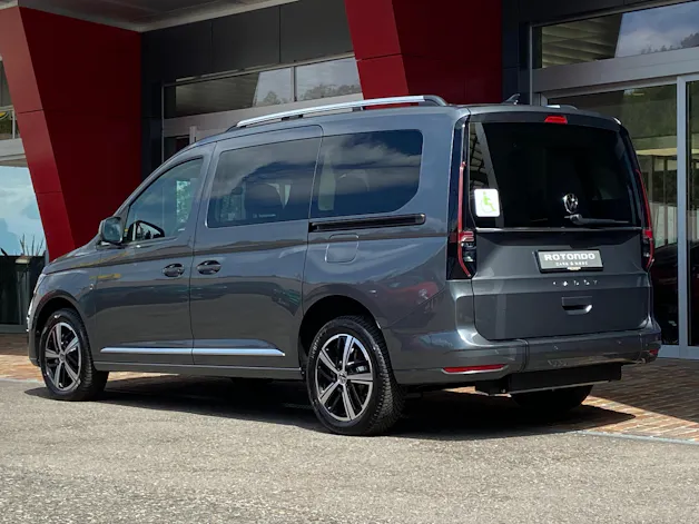 VW Caddy Maxi Kombi Premium 1.5 TSI DSG Rollstuhltransport 5+1 Plätze