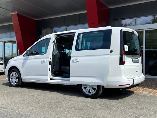 VW Caddy Maxi Kombi 2.0 TDi DSG Rollstuhltransport 5+1 Plätze