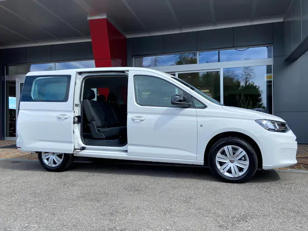 VW Caddy Maxi Kombi 2.0 TDi DSG Rollstuhltransport 5+1 Plätze