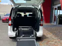 VW Caddy Maxi Kombi 2.0 TDi DSG Rollstuhltransport 5+1 Plätze