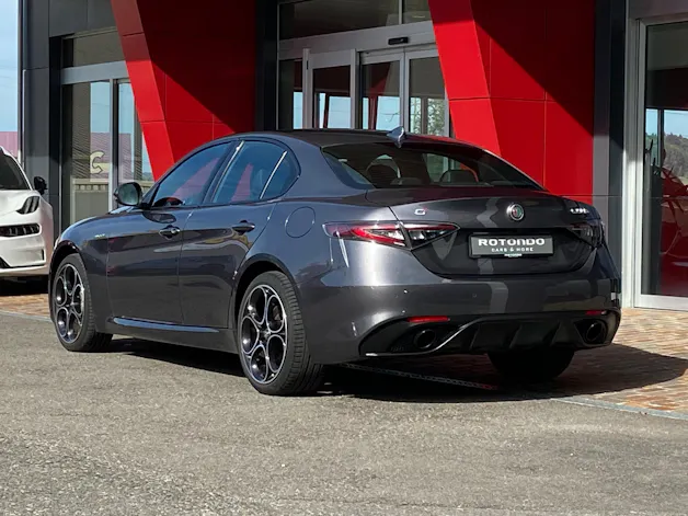 ALFA ROMEO Giulia 2.0 Veloce Q4 AT8