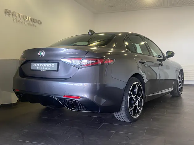ALFA ROMEO Giulia 2.0 Veloce Q4 AT8