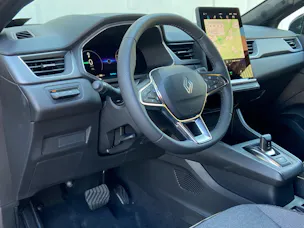 RENAULT Captur 1.8 E-Tech 160 Techno DHT