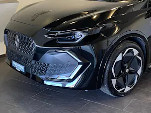 RENAULT Clio 1.8 E-Tech Techno
