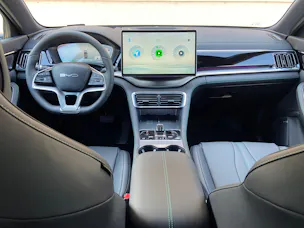 BYD Seal U DM-i Design AWD