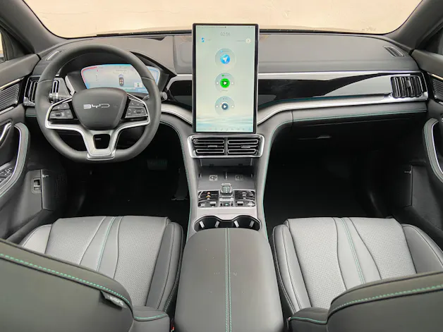 BYD Seal U DM-i Design AWD