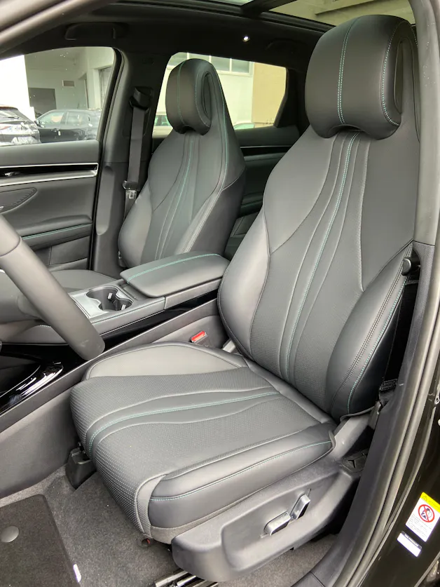 BYD Seal U DM-i Design AWD