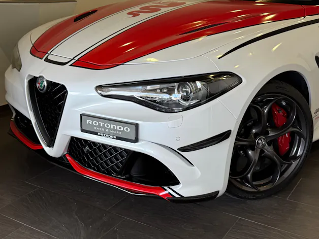 ALFA ROMEO Giulia 2.9 V6 Quadrifoglio Racing Sauber F1