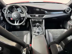 ALFA ROMEO Giulia 2.9 V6 Quadrifoglio Racing Sauber F1