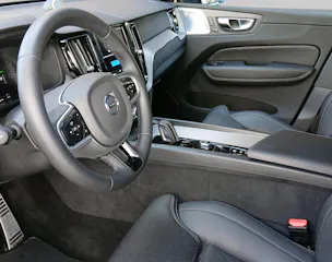 VOLVO XC60 2.0 T8 TE R-Design eAWD