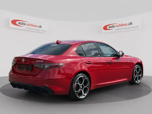 ALFA ROMEO Giulia 2.0 Competizione Q4 AT8