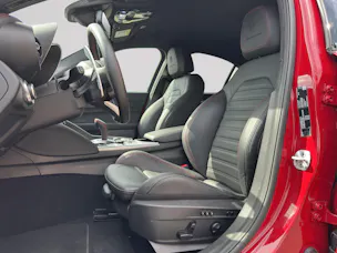 ALFA ROMEO Giulia 2.0 Competizione Q4 AT8