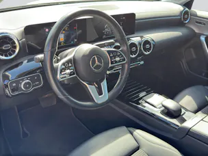 MERCEDES-BENZ CLA 200 4Matic Progressive 8G-DCT