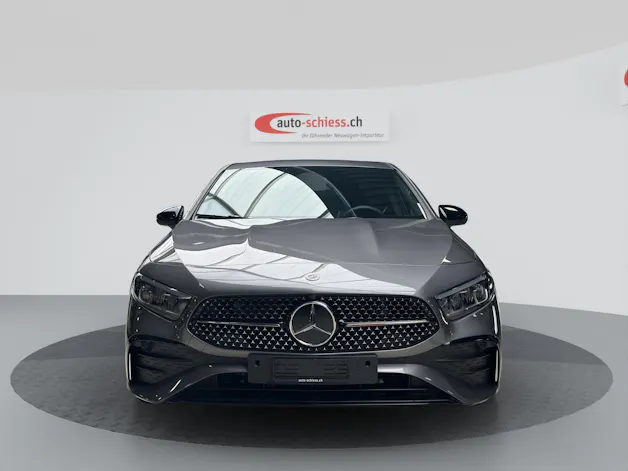 MERCEDES-BENZ A 200 AMG Line Night