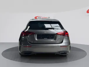 MERCEDES-BENZ A 200 AMG Line Night