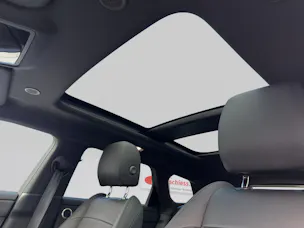 Land Rover Range Rover Evoque P 270e Dynamic SE Black AT9