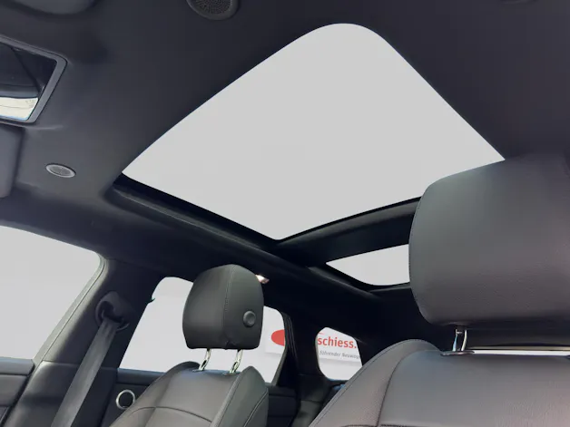 Land Rover Range Rover Evoque P 270e Dynamic SE Black AT9