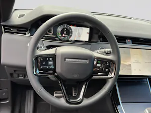 Land Rover Range Rover Evoque P 270e Dynamic SE Black AT9