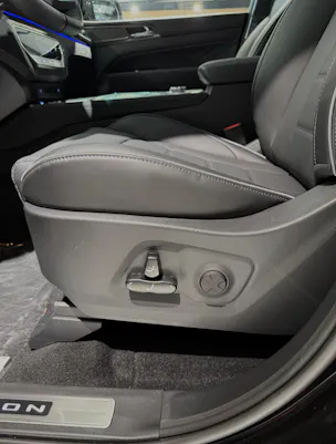 KGM -SsangYong Rexton 2.2 CRDi 7 Pl. Blackline 4WD AT