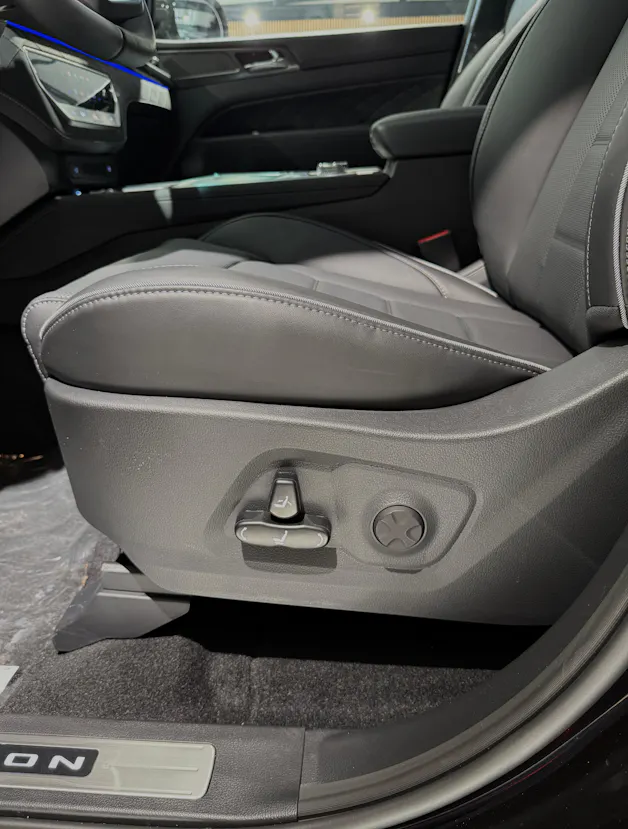 KGM -SsangYong Rexton 2.2 CRDi 7 Pl. Blackline 4WD AT