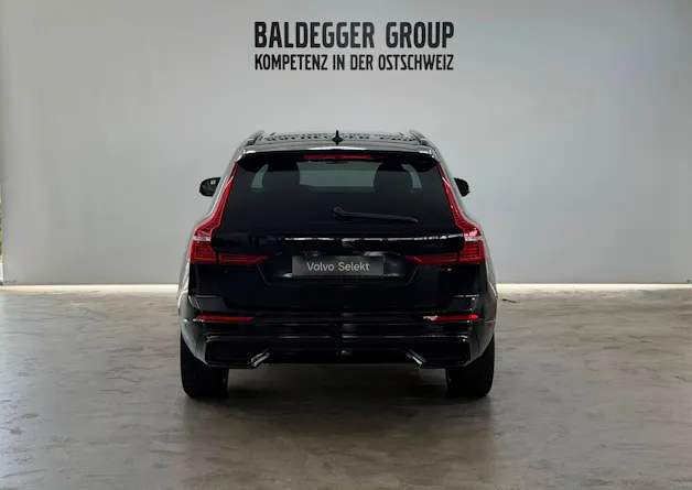 VOLVO XC60 2.0 T8 TE XCENTRIC Black