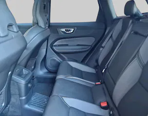 VOLVO XC60 2.0 T8 TE XCENTRIC Black