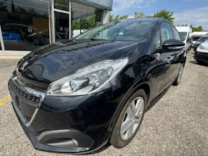 PEUGEOT 208 1.2 PureTech Style