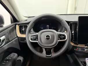 VOLVO XC60 2.0 T6 TE Ultra Bright eA