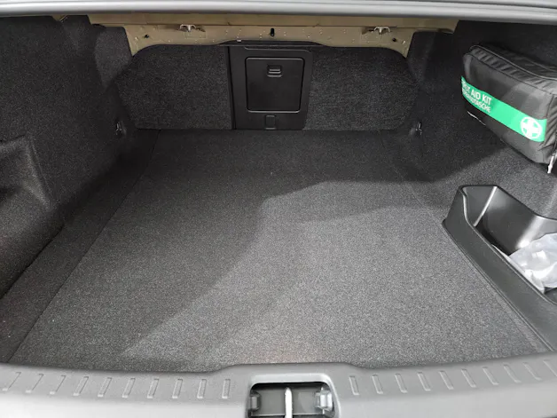 VOLVO S90 2.0 T8 TE Ultimate Dark eA