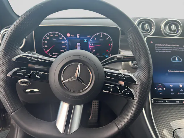 MERCEDES-BENZ 300 d 4MATIC AMG LINE
