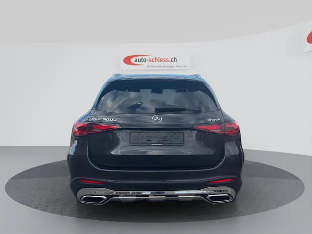 MERCEDES-BENZ 300 d 4MATIC AMG LINE