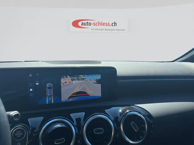 MERCEDES-BENZ A 180 d 8G-DCT PROGRESSIVE