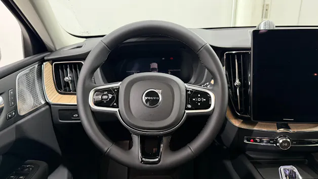 VOLVO XC60 2.0 T6 TE Ultra Bright eA