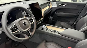 VOLVO XC60 2.0 T6 TE Ultra Bright eA