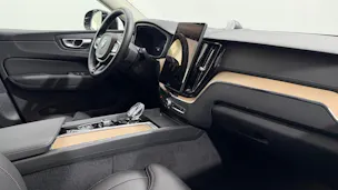 VOLVO XC60 2.0 T6 TE Ultra Bright eA