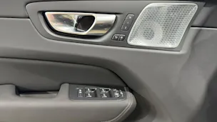 VOLVO XC60 2.0 T6 TE Ultra Bright eA