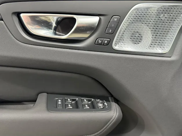 VOLVO XC60 2.0 T6 TE Ultra Bright eA