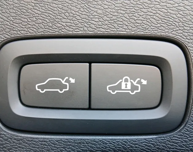 VOLVO XC60 2.0 T8 TE Polestar eAWD